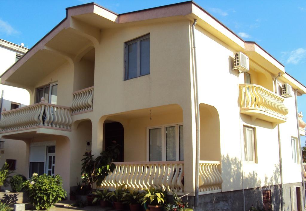 Planet Rooms Dobra Voda Exterior photo