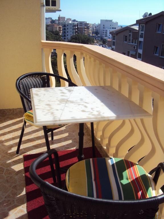 Planet Rooms Dobra Voda Exterior photo